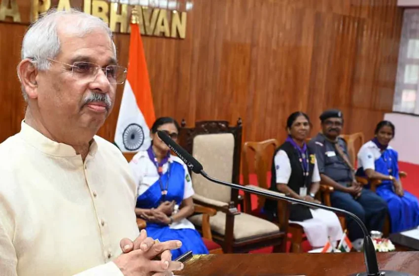 ഭാരതാംബയുടെ ചിത്രം ഒഴിവാക്കില്ല; നിലപാടിൽ ഉറച്ച് ഗവർണർ