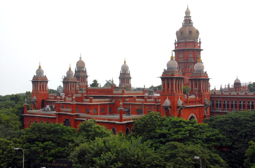  കരൂര്‍ ദുരന്തം; ഹർജികൾ ഇന്ന് ഹൈക്കോടതി പരിഗണിക്കും