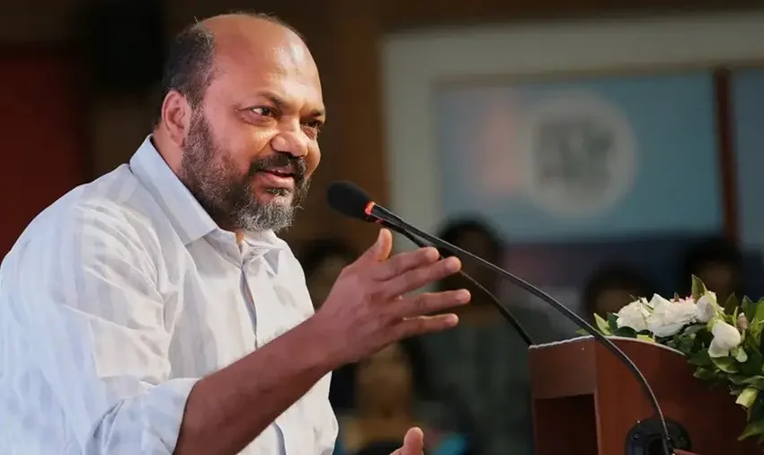സീപോർട്ട്-എയര്പോർട്ട് റോഡ് നിർമ്മാണം: എച്ച്എംടിയുടെയും എൻഎഡിയുടെയും ഭൂമി കൈമാറി; മന്ത്രി പി രാജീവ്